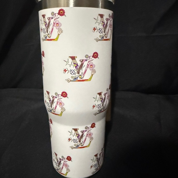 New Stanley White 30oz Tumbler with Vibrant LElegantV Floral Pattern Artsy - Picture 6 of 9